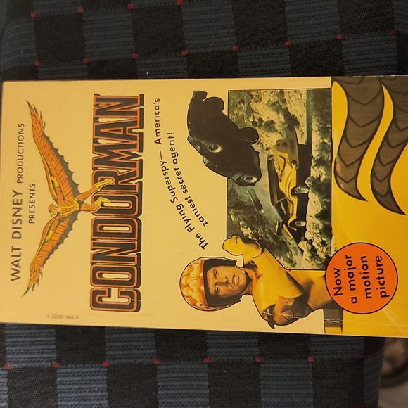 4 classics.  paperbacks. vintage. - Picture 3 of 11